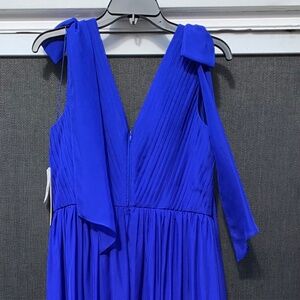 Adrian Mattox bow detail gown